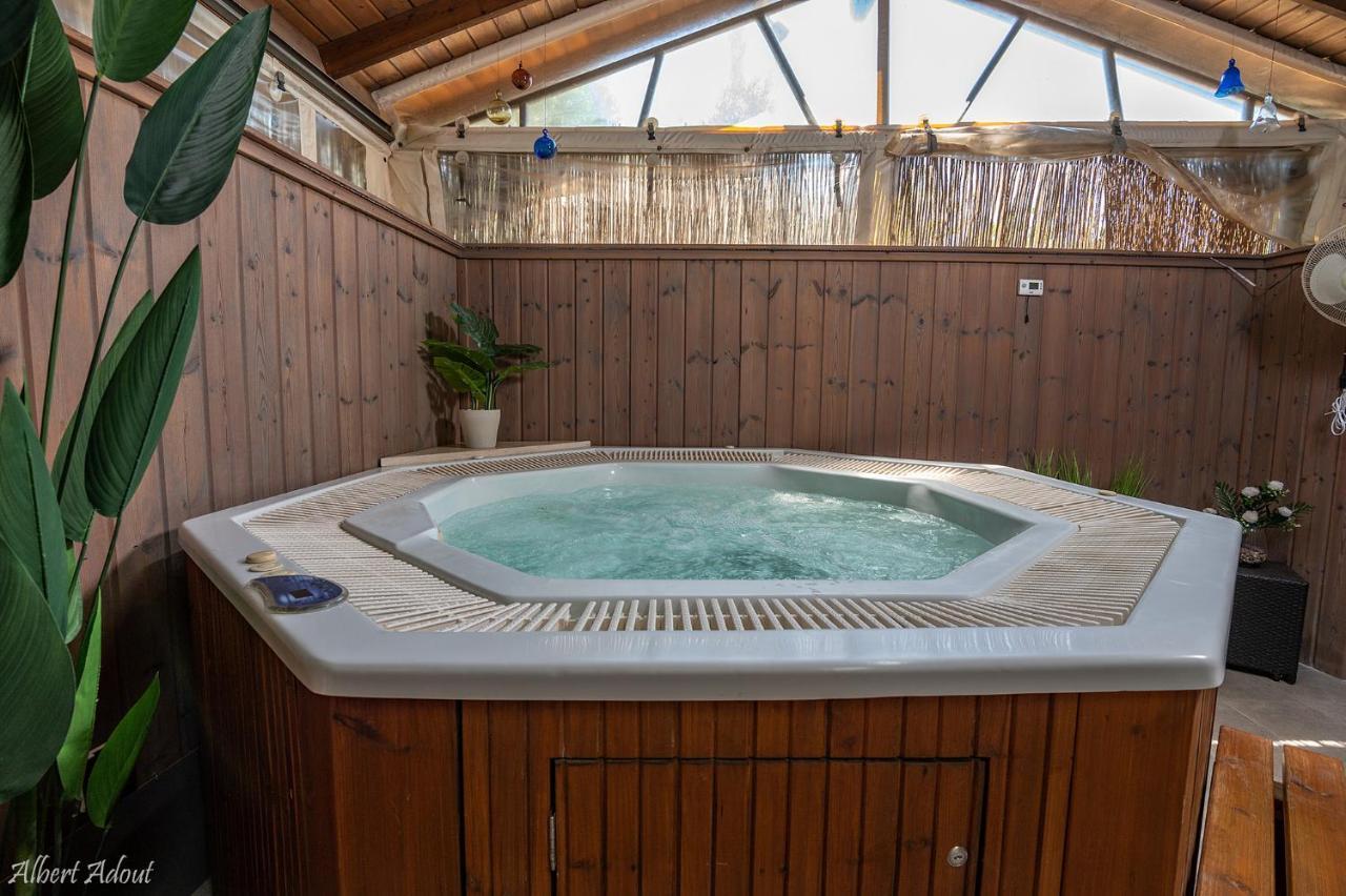 Talia Cabin Guest & Spa Roš Pina Exteriér fotografie
