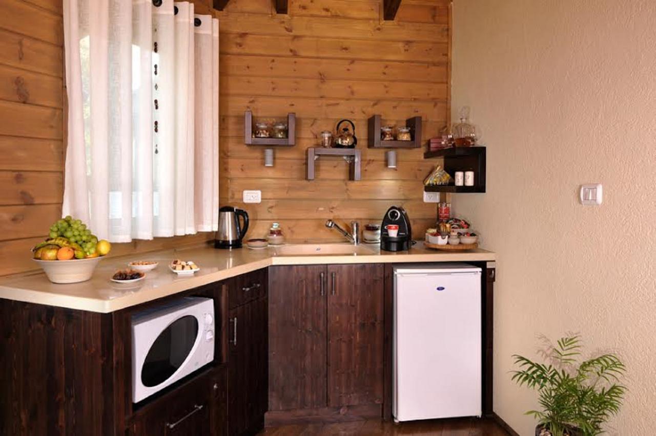 Talia Cabin Guest & Spa Roš Pina Exteriér fotografie